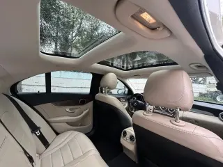 Mercedes-Benz Clase C 2017 C 300 Luxury 4p Sedan