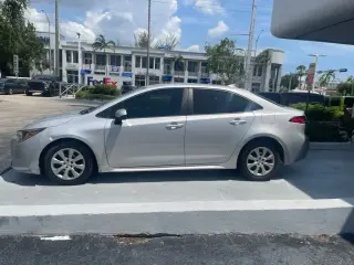 Toyota Corolla 2023 LE 4p Sedán