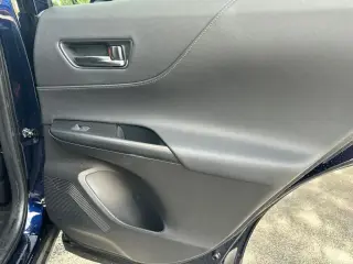 Toyota Venza 2023 AWD LE 4p Crossover