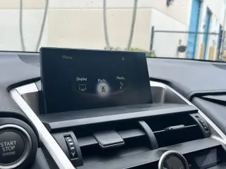 Lexus NX 200t 2017 4p Crossover