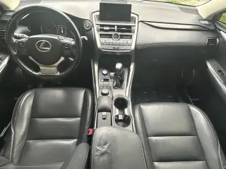 Lexus NX 200t 2017 4p Crossover