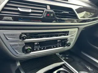 BMW Serie 7 2019 740i 4p Sedan