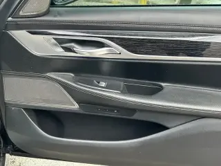 BMW Serie 7 2019 740i 4p Sedan