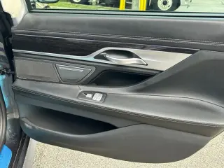 BMW Serie 7 2019 740i 4p Sedan
