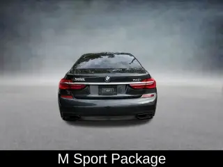 BMW Serie 7 2019 740i 4p Sedan