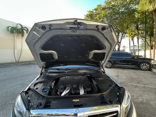 Mercedes-Benz Clase S 2016 S 550 4p Sedan