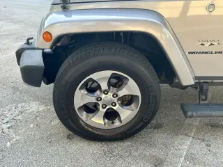 Jeep Wrangler 2016 4x4 Sahara 75th Anniversary 2dr SUV