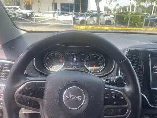 Jeep Cherokee 2019 Limited 4p SUV