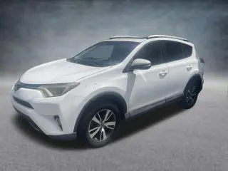 Toyota RAV4 2016 XLE 4p SUV