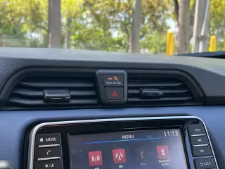 Nissan Versa 2024 SV 4p Sedan