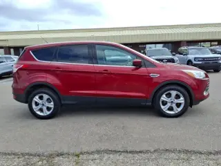 Ford Escape 2015 SE 4p SUV