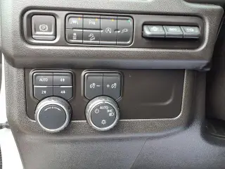Chevrolet Suburban 2021 4x4 Premier 4p SUV