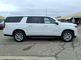 Chevrolet Suburban 2021 4x4 Premier 4p SUV