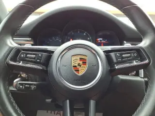 Porsche Macan 2023 AWD T 4dr SUV
