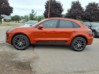 Porsche Macan 2023 AWD T 4dr SUV