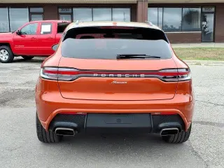 Porsche Macan 2023 AWD T 4dr SUV