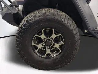 Jeep Wrangler Unlimited 2018 4x4 Rubicon SUV de 4 puertas (lanzamiento a mediados de año)