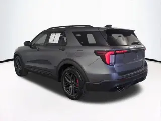 Ford Explorer 2025 AWD ST SUV de 4 puertas