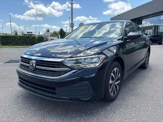 Volkswagen Jetta 2024 S 4p Sedan 8A