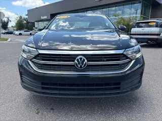 Volkswagen Jetta 2024 S 4p Sedan 8A