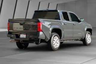 Toyota Tacoma 2025 4x4 SR5 4p Cabina Doble 5.0 ft SB
