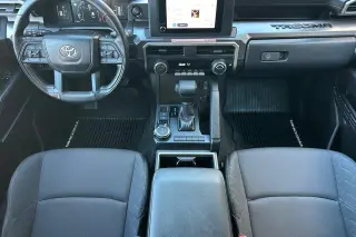 Toyota Tacoma 2025 4x4 SR5 4p Cabina Doble 5.0 ft SB