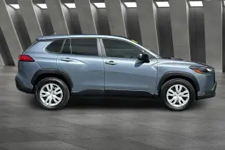 Toyota Corolla Cross 2025 L 4p Crossover