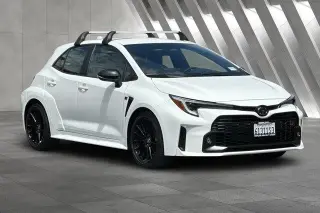 Toyota GR Corolla 2023 AWD Core 4p Hatchback