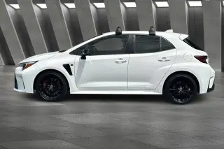 Toyota GR Corolla 2023 AWD Core 4p Hatchback
