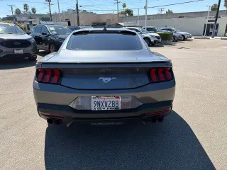 Ford Mustang 2024 EcoBoost 2p Fastback