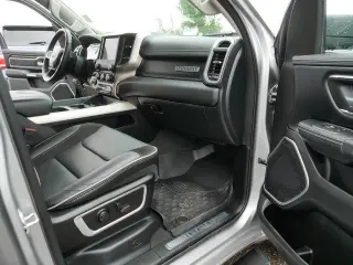 Ram 1500 2022 4x4 Laramie 4dr Crew Cab 5.6 ft. SB Pickup