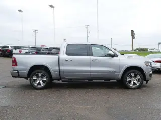 Ram 1500 2022 4x4 Laramie 4dr Crew Cab 5.6 ft. SB Pickup