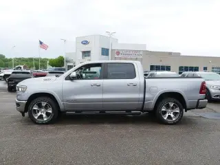 Ram 1500 2022 4x4 Laramie 4dr Crew Cab 5.6 ft. SB Pickup