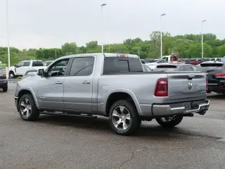 Ram 1500 2022 4x4 Laramie 4dr Crew Cab 5.6 ft. SB Pickup