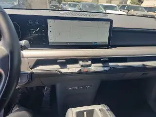 Kia EV9 2024 Light 4p SUV