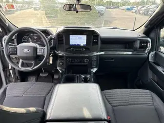 Ford F-150 2023 4x4 XL 4p SuperCrew 5.5 ft. CA