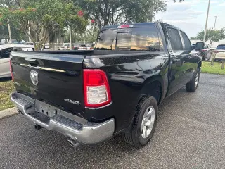 Ram 1500 2021 4x4 Big Horn 4dr Crew Cab 5.6 ft. SB Pickup