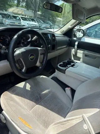 Chevrolet Silverado 1500 2011 4x2 LT 4p. Cabina de Tripulante Estándar 5.8 pies CB