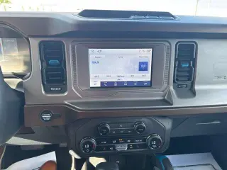 Ford Bronco 2023 4x4 Outer Banks SUV 2p