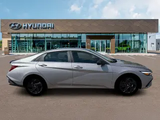 Hyundai ELANTRA 2026 SEL Sport Premium 4p Sedan