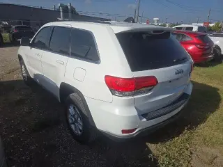 Jeep Grand Cherokee 2018 4x2 Laredo SUV 4p