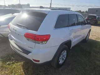 Jeep Grand Cherokee 2018 4x2 Laredo SUV 4p