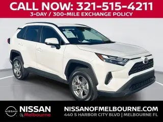Toyota RAV4 2025 XLE 4p SUV