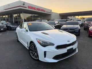 Kia Stinger 2018 Premium 4p Sedán