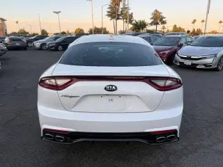 Kia Stinger 2018 Premium 4p Sedán