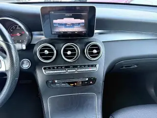 Mercedes-Benz GLC 2018 GLC 300 4MATIC 4p SUV