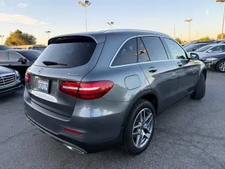 Mercedes-Benz GLC 2018 GLC 300 4MATIC 4p SUV