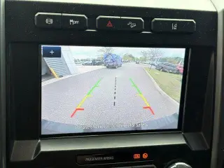 Ford F-250 Super Duty 2020 4x4 King Ranch 4p Crew Cab Cabina Extendida 6.8 pies LT Camioneta