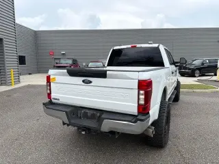 Ford F-250 Super Duty 2020 4x4 King Ranch 4p Crew Cab Cabina Extendida 6.8 pies LT Camioneta