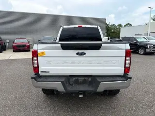 Ford F-250 Super Duty 2020 4x4 King Ranch 4p Crew Cab Cabina Extendida 6.8 pies LT Camioneta